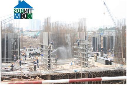 Ảnh Đột nhập tổ hợp căn hộ "tai tiếng" của chủ đầu tư Việt Hân