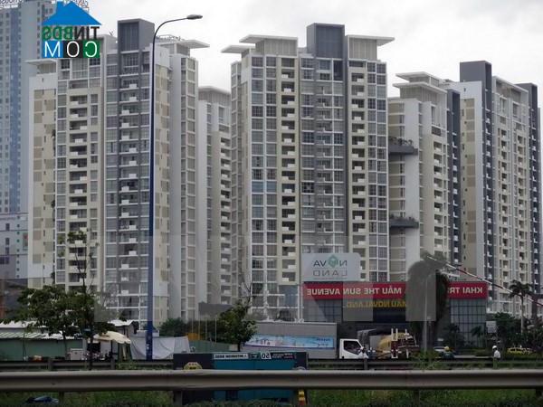 Ảnh Tp.HCM: Người nước ngoài và Việt kiều háo hức mua nhà