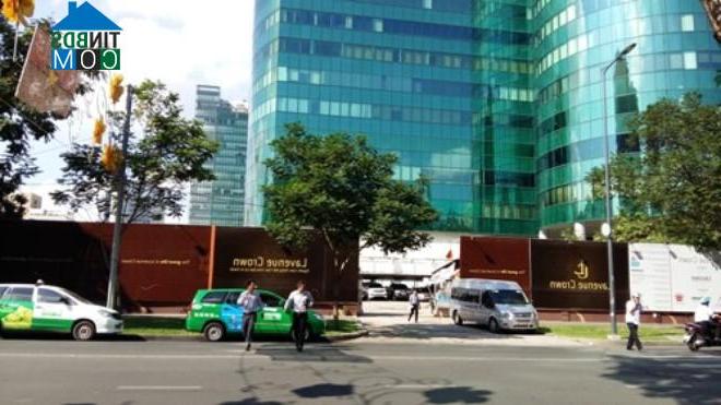 Ảnh Tp.HCM: Doanh nghiệp hững hờ với việc đấu thầu đất "vàng"