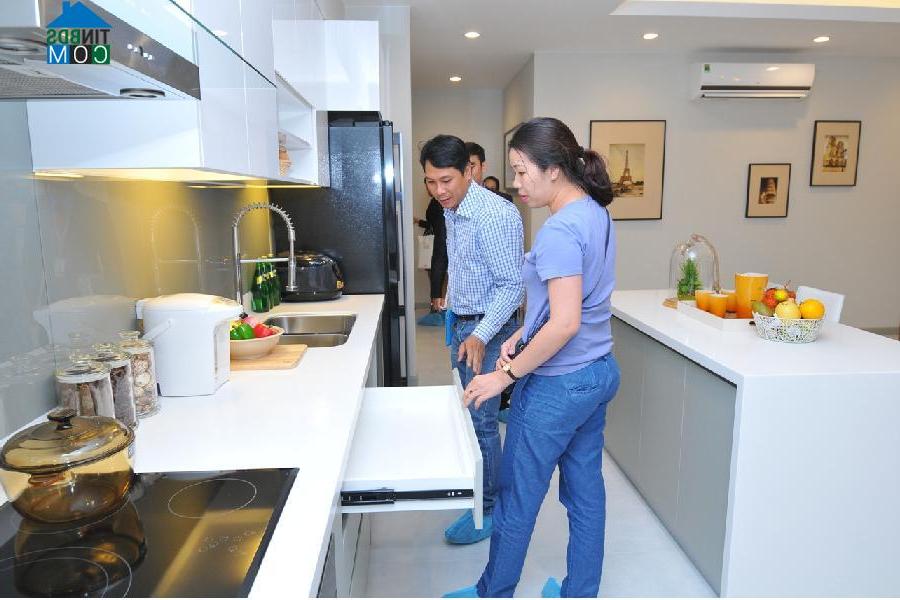Ảnh Hơn 600 khách hàng tham dự khai trương nhà mẫu The GoldView