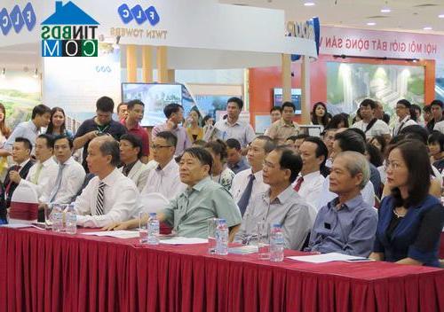Ảnh Triển lãm BĐS 2015 thu hút nhiều doanh nghiệp, khách hàng tham gia