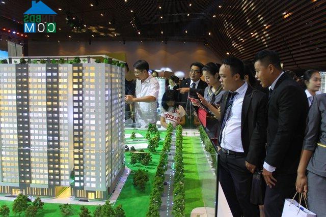 Ảnh Căn hộ đắt tiền tràn ngập thị trường bất động sản Tp.HCM