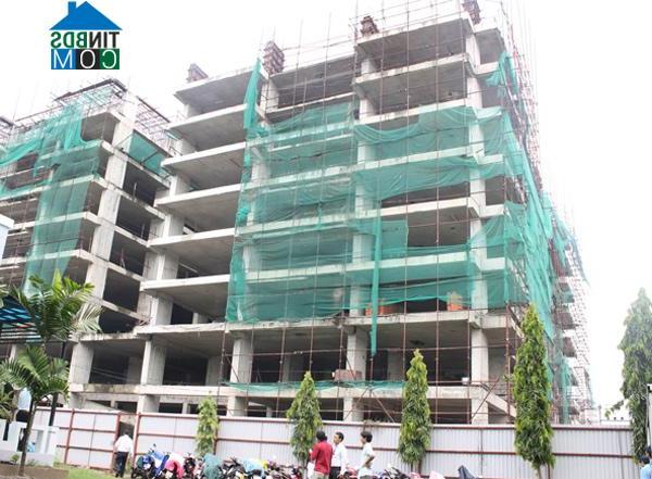 Ảnh Môi giới bất động sản "dở khóc dở cười" đòi nợ tháng Ngâu