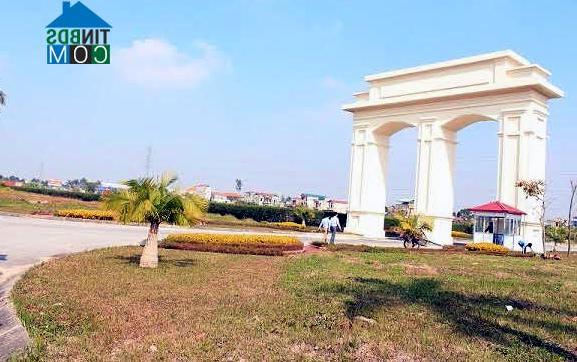 Ảnh BĐS Hà Nội: Vàng mất giá, sinh lời nhờ mua đất ven đô