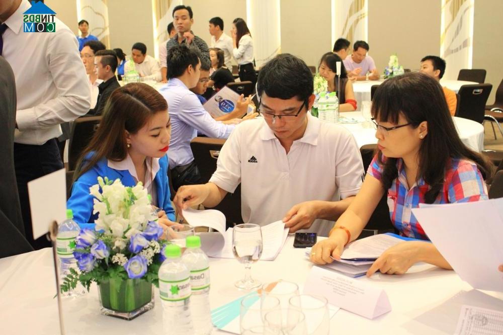 Ảnh Luxcity tạo "sốt" tại quận 7 trong đợt mở bán đầu tiên