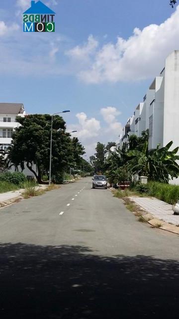 Theo một môi giới nhà đất, giá bán một lô đất trong Khu dân cư Gia Hòa khoảng 15 - 17 triệu đồng/m2