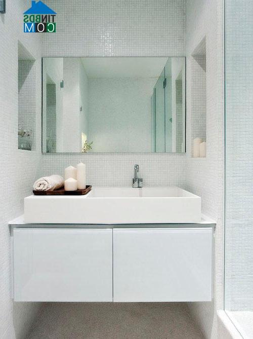 Mọi chi tiết trong phòng tắm đều được chú trọng với cách xếp đặt tinh tế