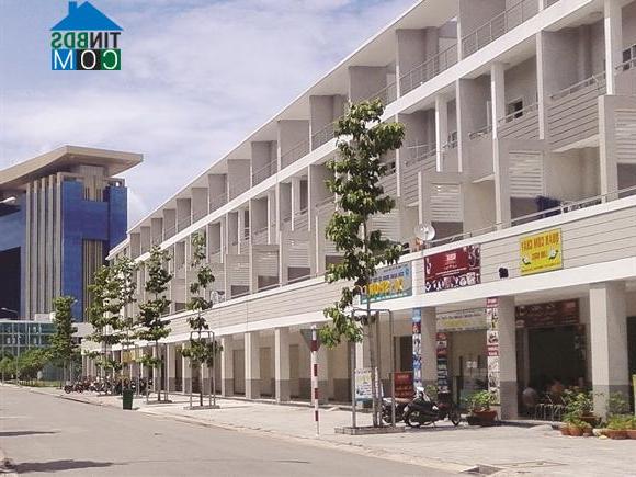 Ảnh TP mới Bình Dương vẫn khắc khoải chờ thời
