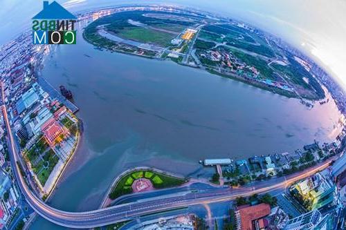 Hiện nay, KĐT mới Thủ Thiêm đang thu hút nhiều dự án BĐS tỷ đô. Ảnh: Nguyễn Văn Hải