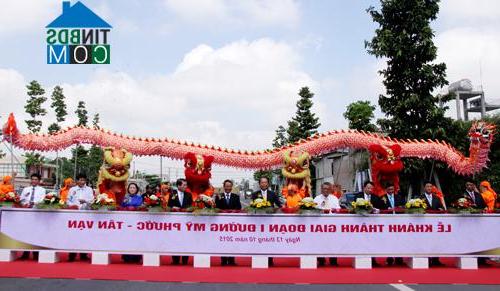 Ảnh Khánh thành tuyến đường 6 làn xe kết nối Tp.HCM - Bình Dương