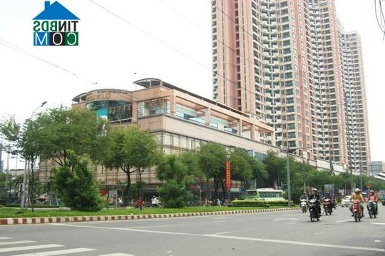Ảnh Đổi chủ, Trung tâm thương mại Thuận Kiều Plaza sắp bị tháo dỡ?