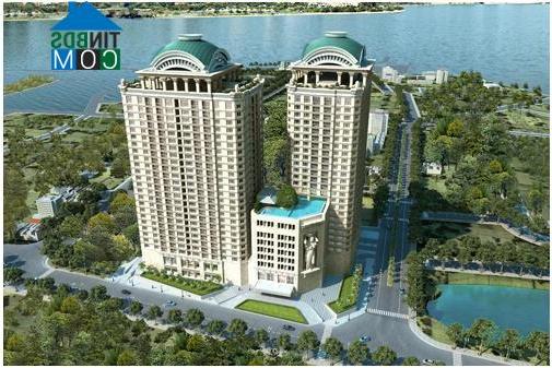 D’. Le Roi Soleil - Quảng An được xây dựng trên khu đất gần 10.000 m2 bên Hồ Tây với hai tòa tháp căn hộ cao 25 tầng, một tòa tháp dịch vụ 8 tầng và 6 tầng hầm đáp ứng toàn diện nhu cầu của cư dân. 