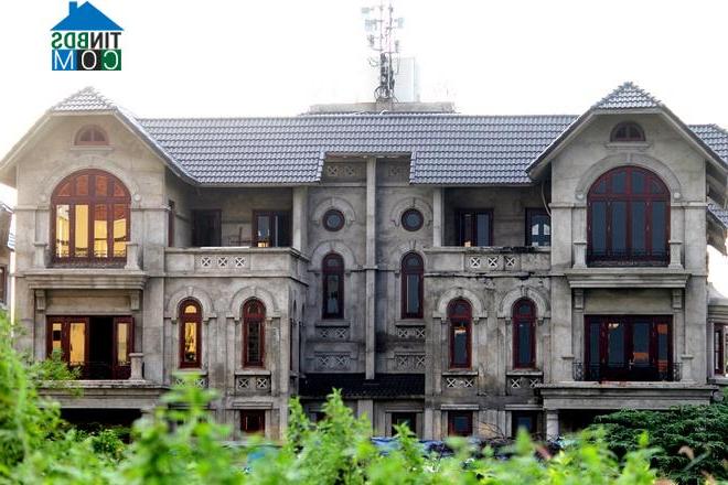 Ảnh Sài Gòn vẫn còn đó hàng trăm biệt thự bỏ hoang