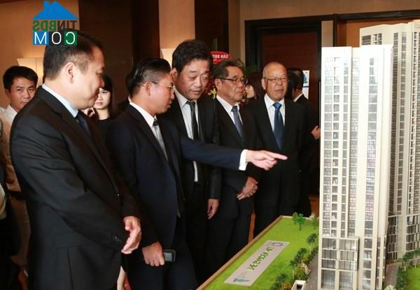 Ảnh Ác mộng suất ngoại giao