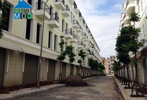 Ảnh Hai khu đô thị tuyệt đẹp gần như bỏ không của Nam Cường