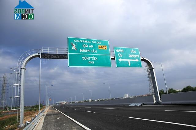 Ảnh Ngắm cao tốc Hà Nội - Hải Phòng trước ngày thông xe toàn tuyến