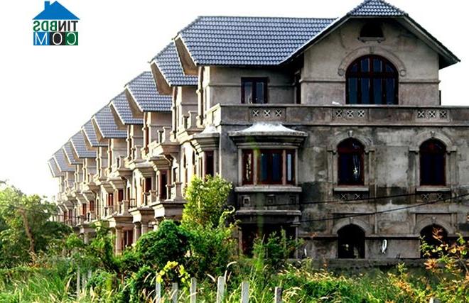 Ảnh Sài Gòn vẫn còn đó hàng trăm biệt thự bỏ hoang