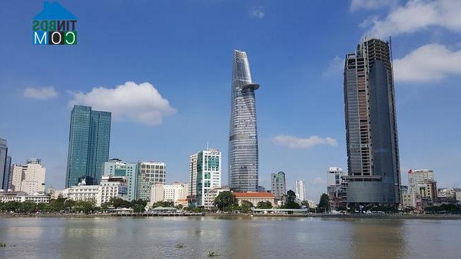 Ảnh Tp.HCM: Năm 2016, văn phòng cho thuê hạng A sẽ khan hiếm