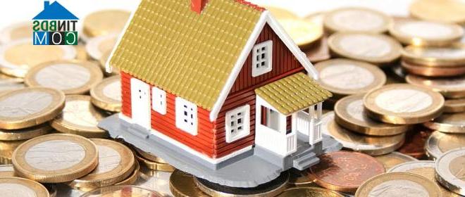 Ảnh Lợi nhuận tăng vọt, doanh nghiệp BĐS thưởng Tết cao ngất