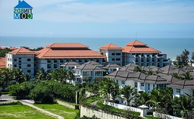 Ảnh Đà Nẵng: Hàng loạt nhà cao tầng chặn lối ra biển
