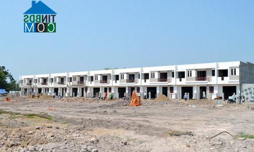 Ảnh Địa ốc giá rẻ Tp.HCM đua nhau bung hàng đầu năm