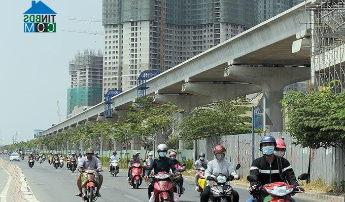 Giá nhà đất quanh các tuyến metro được điều chỉnh tăng theo tiến độ. Ảnh: tuoitreonline