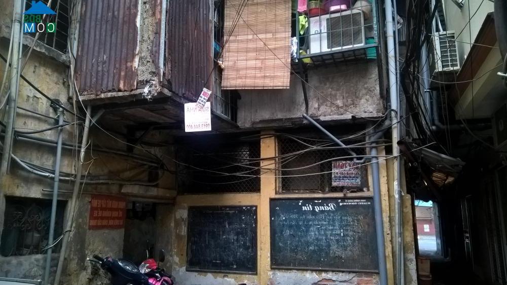 Cảnh sập sệ tại khu tập thể Giảng Võ, Ba Đình