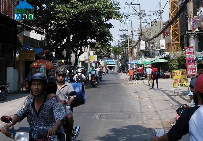 Ảnh Áp lực giao thông trên những con đường chồng chất chung cư