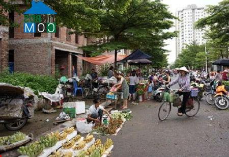 Ảnh Khu đô thị Văn Khê: Từ phối cảnh long lanh đến sự thật như 'bãi rác'