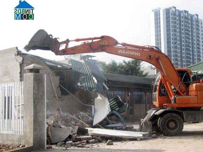 Ảnh Hà Nội: Xử lý hơn 600 trường hợp vi phạm trật tự xây dựng