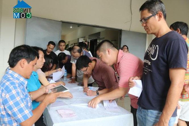 Ảnh Siết điều kiện cho vay: Dân hoang mang với nhà dự án