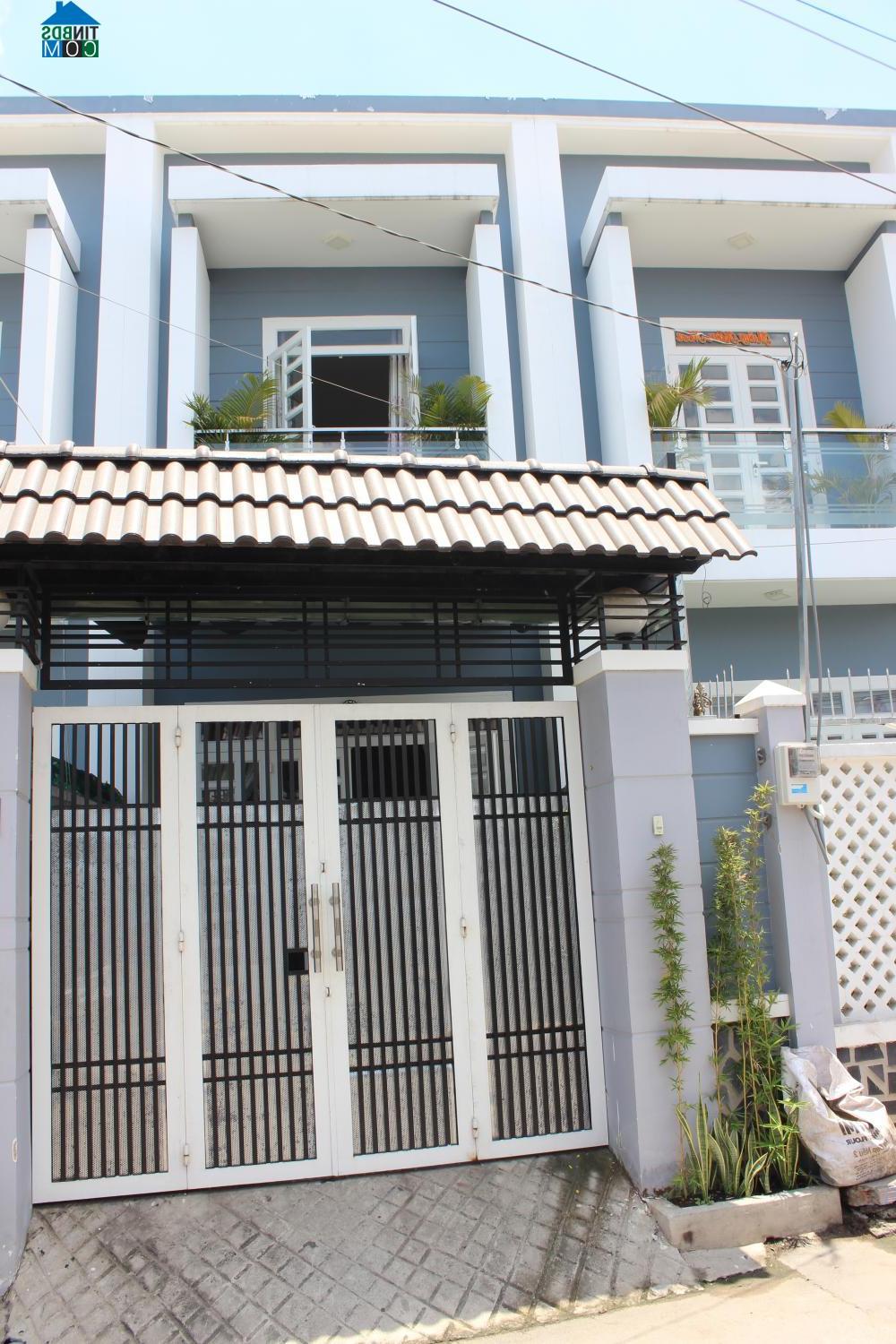 Ảnh TTBĐS tháng 6/2016: Giá đất nền - nhà phố tăng, phân khúc cao cấp chững lại
