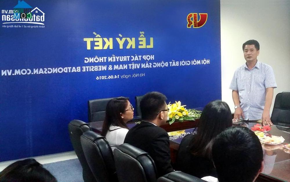Ảnh Tinbds.COM và VARS bắt tay hợp tác trong lĩnh vực truyền thông