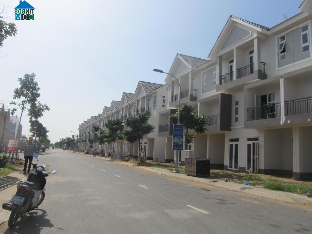 Ảnh TTBĐS tháng 7/2016: Phân khúc trung cấp tiếp tục lên ngôi, cao cấp hạ nhiệt