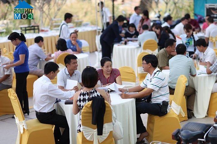 Ảnh Thị trường BĐS rộng cửa cho người trẻ mua nhà