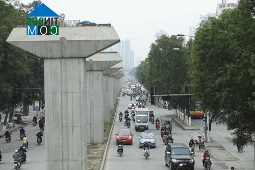 Ảnh Tiến độ đường sắt đô thị "chậm hơn rùa"