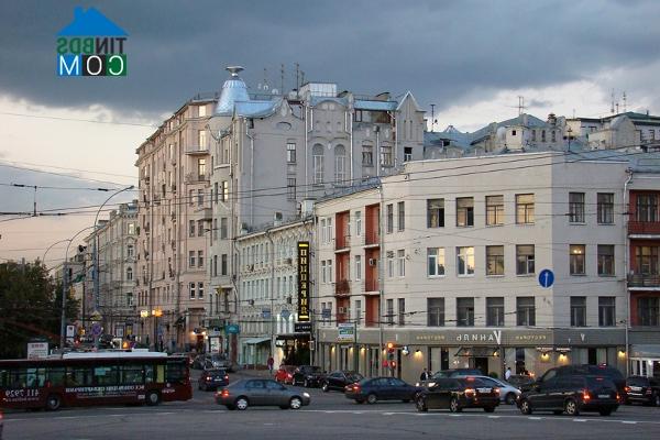 Ảnh Ostozhenka, phố bất động sản đắt tiền nhất Moscow