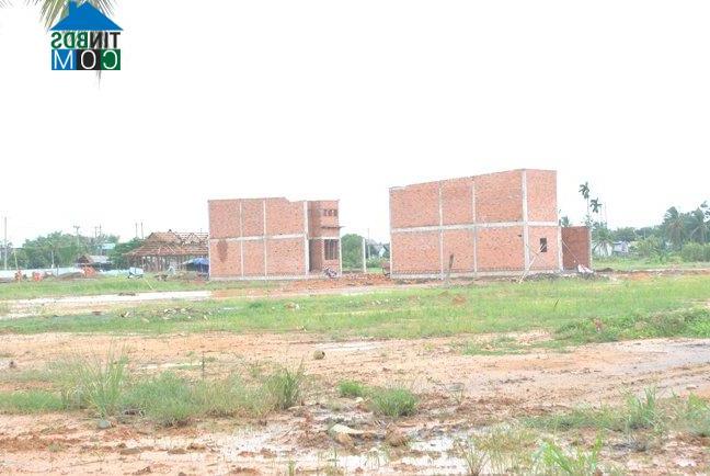 Ảnh Hơn 100.000 trường hợp tại Tp.HCM chưa được cấp sổ đỏ