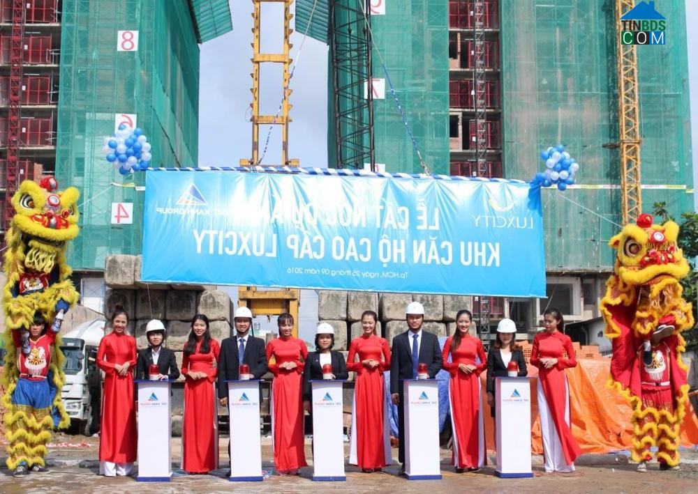 Ảnh Đất xanh cất nóc sớm khu căn hộ cao cấp Luxcity