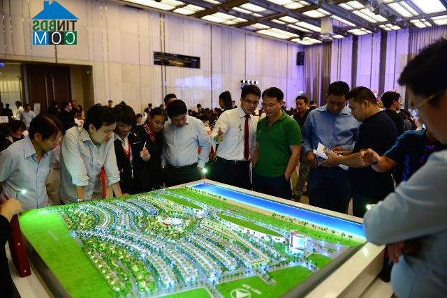 Ảnh Thị trường tuyển dụng môi giới BĐS năm 2016 trầm lắng?