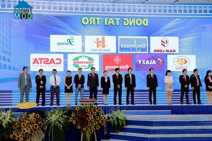 Ảnh PhoDong Village hút khách với chương trình mua nhà tặng xe Volkswagen