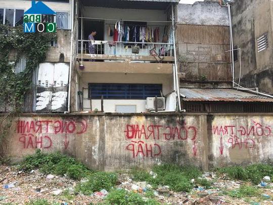 Ảnh 100 hộ dân bị kiện chiếm đất