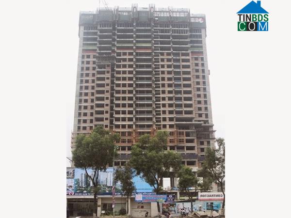 Ảnh Tp.HCM: Bán căn hộ thô giá mềm để kích cầu