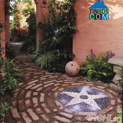 Ảnh Vườn đẹp như tranh với phong cách mosaic