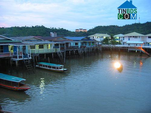 Ảnh Ghé thăm ngôi làng nổi lớn nhất thế giới ở Brunei