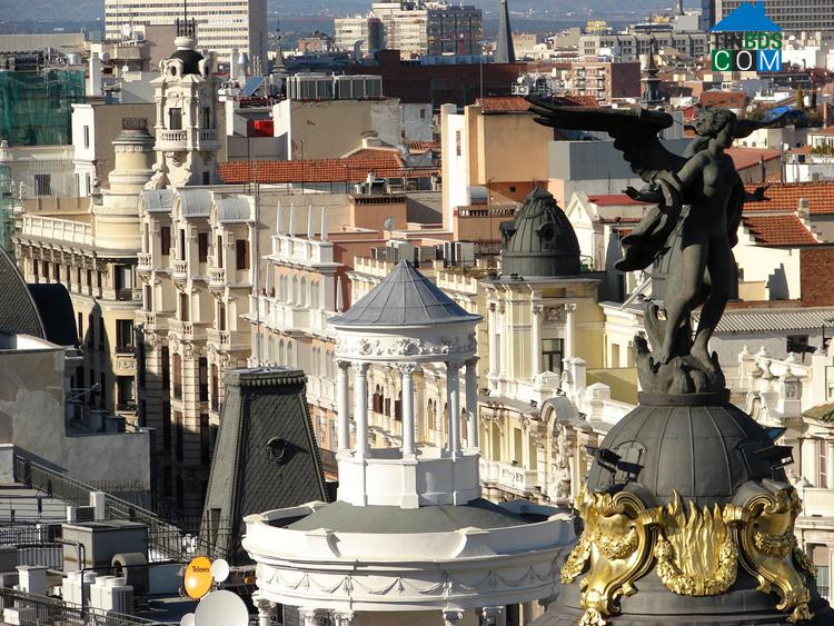 Ảnh Thành phố Madrid với lối kiến trúc ấn tượng