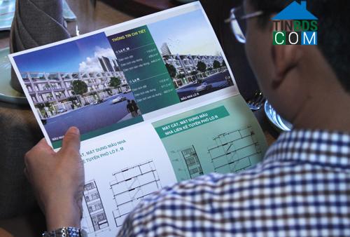 Ảnh Gần 1.000 người dự lễ mở bán nhà liên kế Vạn Phúc Riverside City