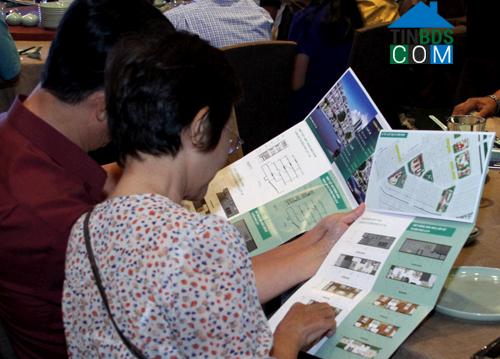 Ảnh Gần 1.000 người dự lễ mở bán nhà liên kế Vạn Phúc Riverside City