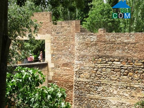 Ảnh Alhambra: Điểm nhấn kiến trúc Hồi giáo ở châu Âu