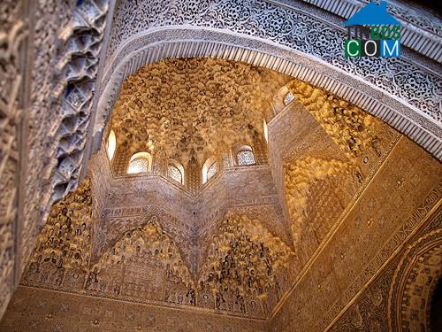 Ảnh Alhambra: Điểm nhấn kiến trúc Hồi giáo ở châu Âu